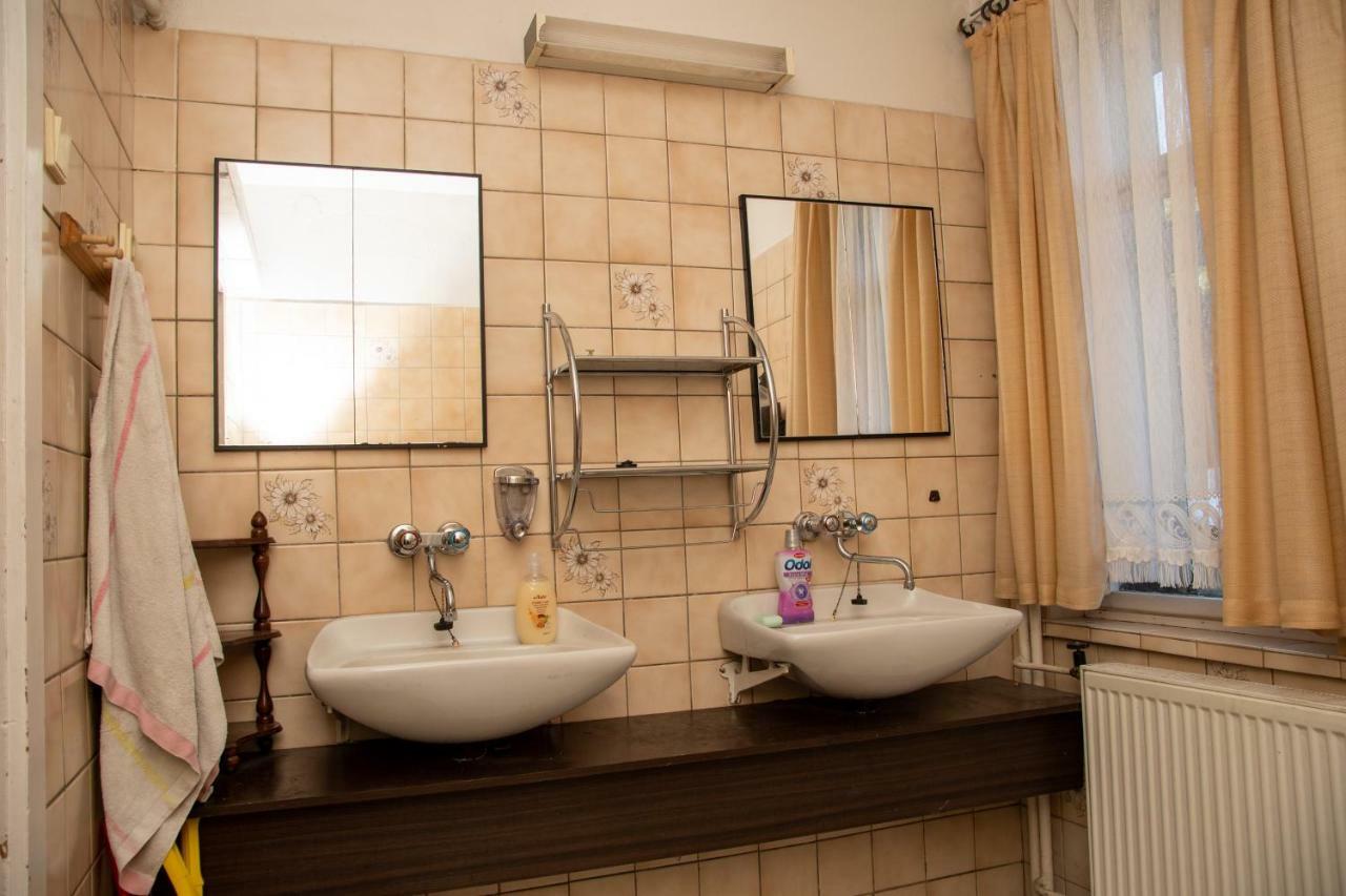 Apartmány U Kocoura pod Klínovcem Kovarska Exterior foto